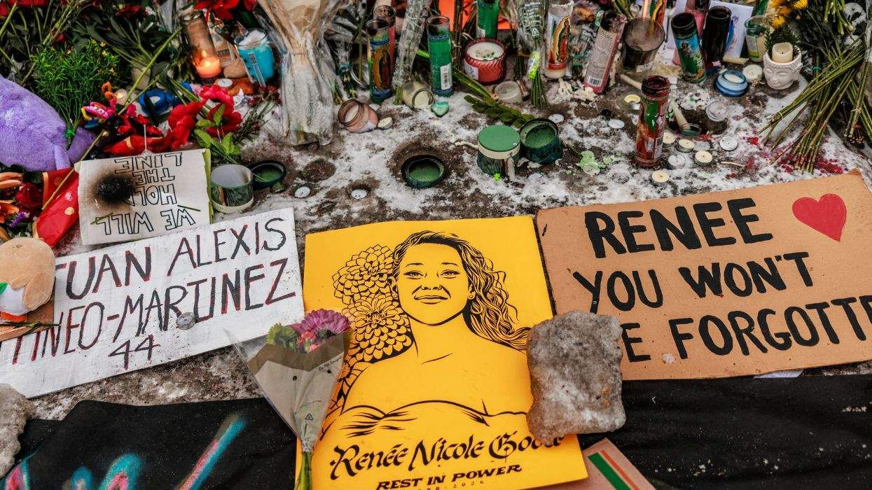 Memorial to Renee Nicole Good in Minneapolis