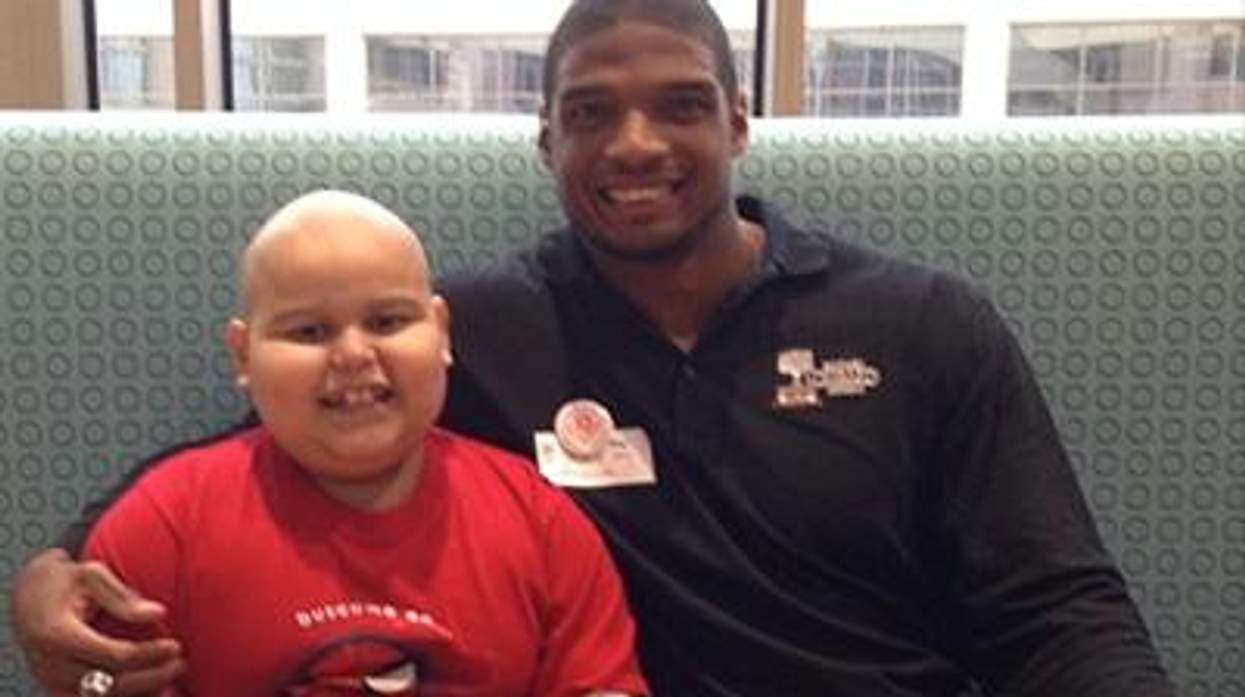 Michaelsamx400_advocate_0