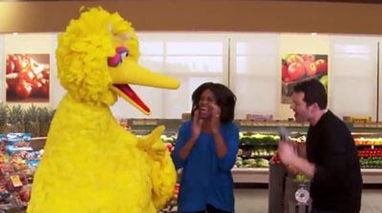 Michelle-obama-gets-wacky-on-billy-on-the-street-400x300_2