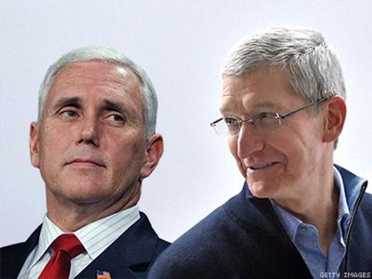 Mike-pence-and-tim-cook-x400_0