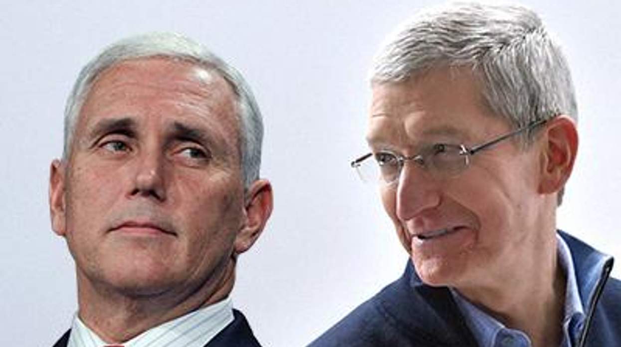Mike-pence-and-tim-cook-x400_0