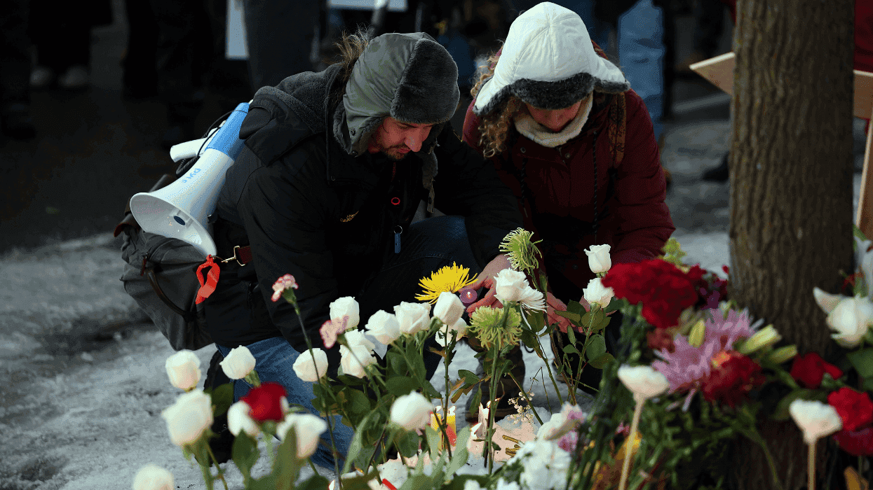 minnesota renee nicole good community vigil alex pretti