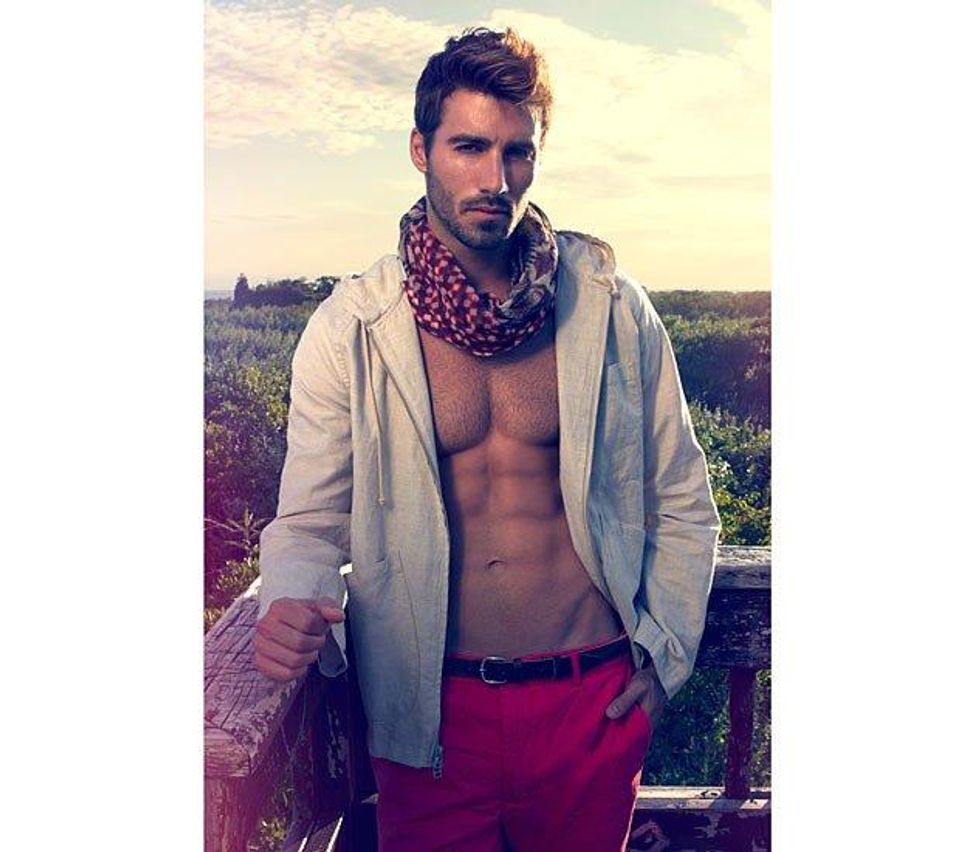 Model: Justin Clynes (Click Model Management)