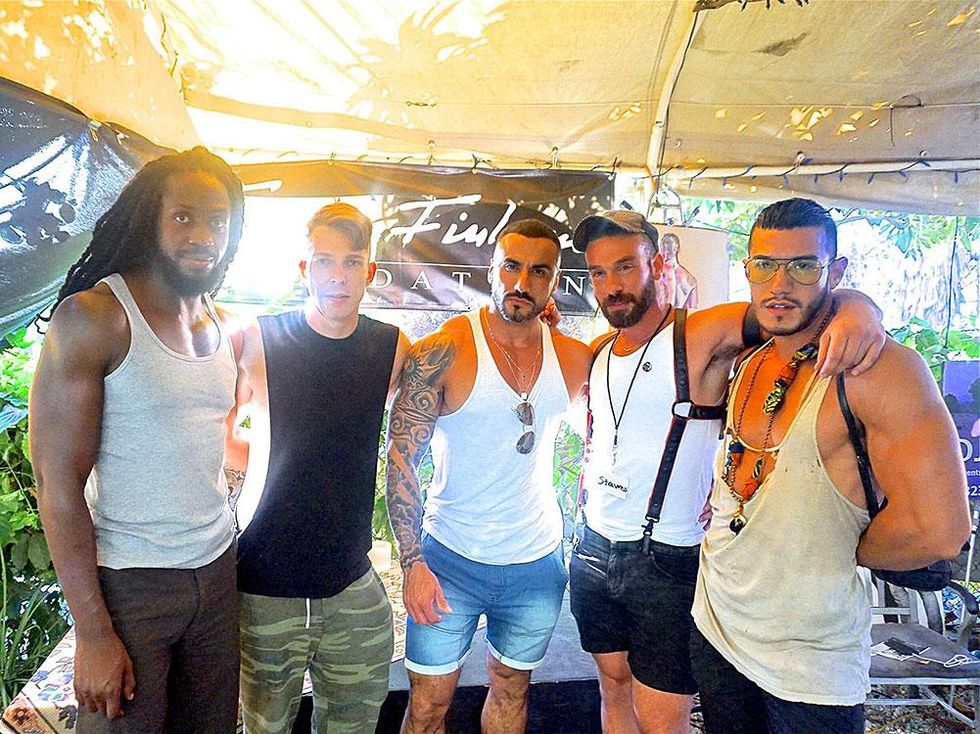 Models and artists mingle freely in harmony.