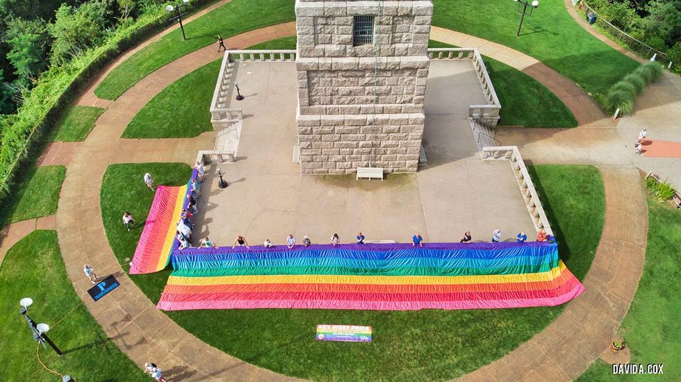 Monumentflag-ceremony_davidacox_2