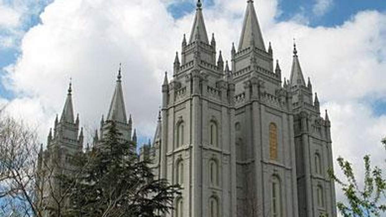 Mormon_templex390_4
