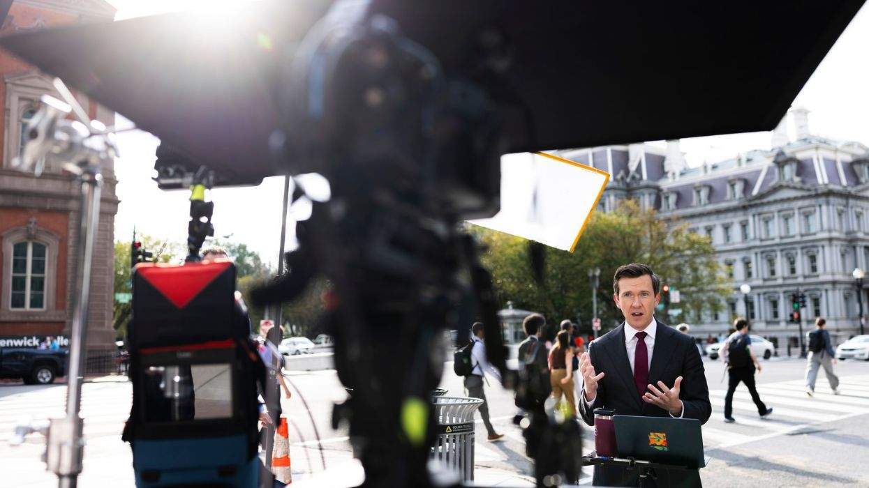 ms now reporter vaughn hillyard outside the white house complex
