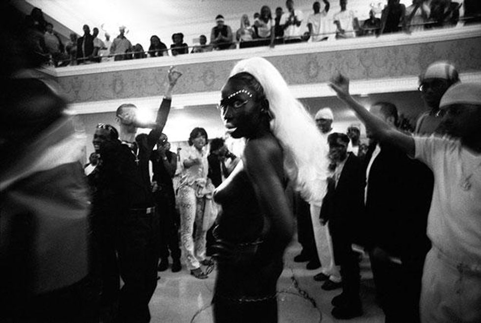 My-book-52000203a25-x633_0