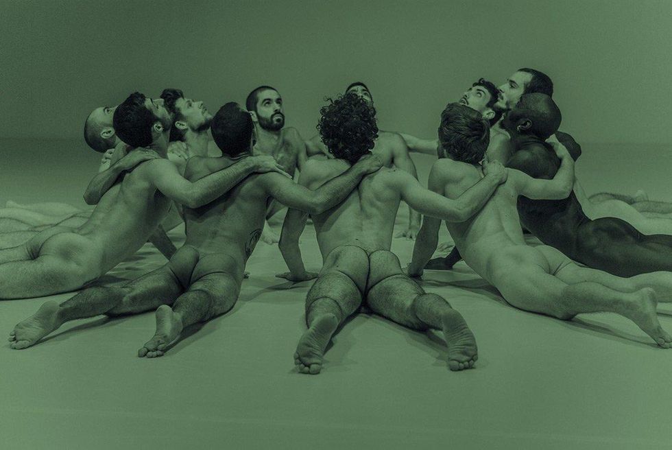 Naked Dancers Explore all the Senses in Anima Ardens