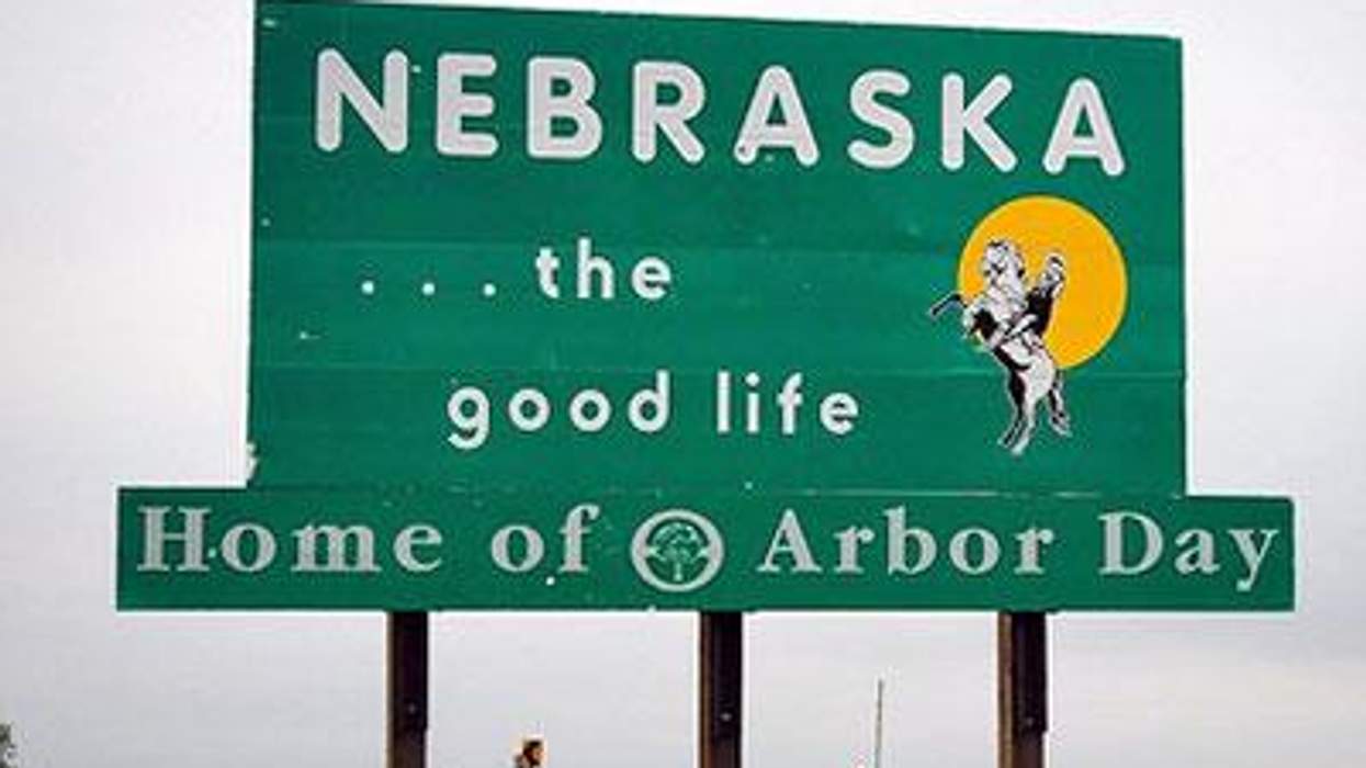 Nebraska-road-sign-x400