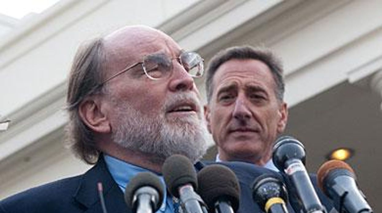 Neil_abercrombiex390_0