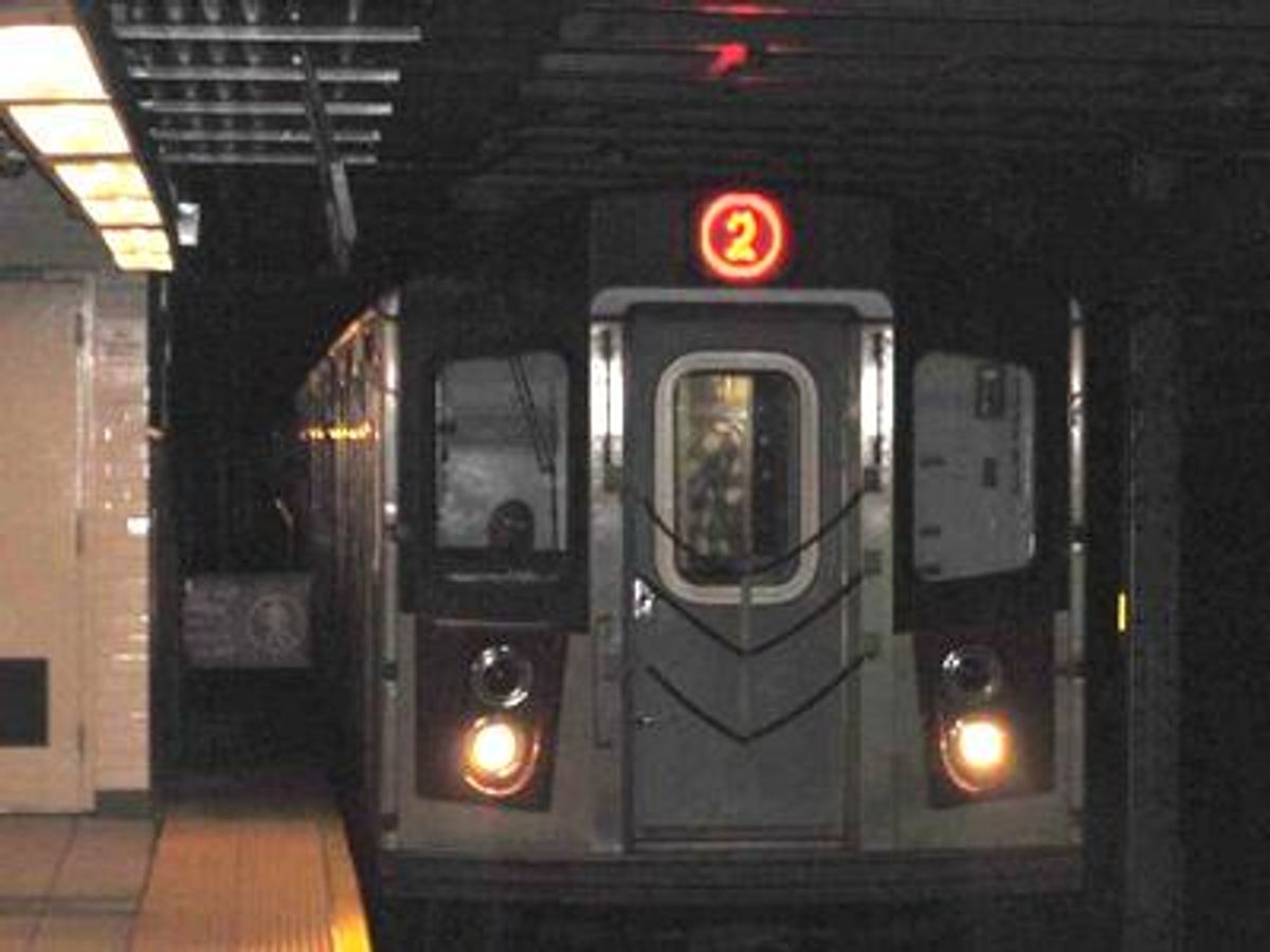 Nyc-subway-2-trainx400