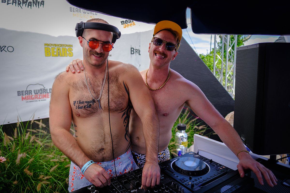 Otter Pop Pool Party \u2013 Crown & Anchor
