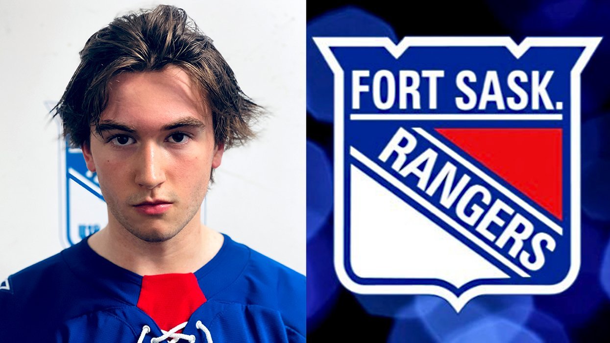 Gay pro hockey player wins Gen Z 'changemaker' award