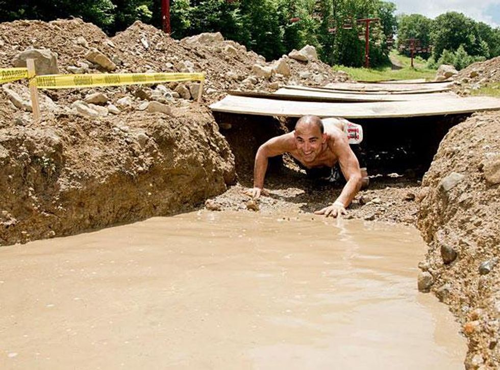 Outfit_caution02x633_0