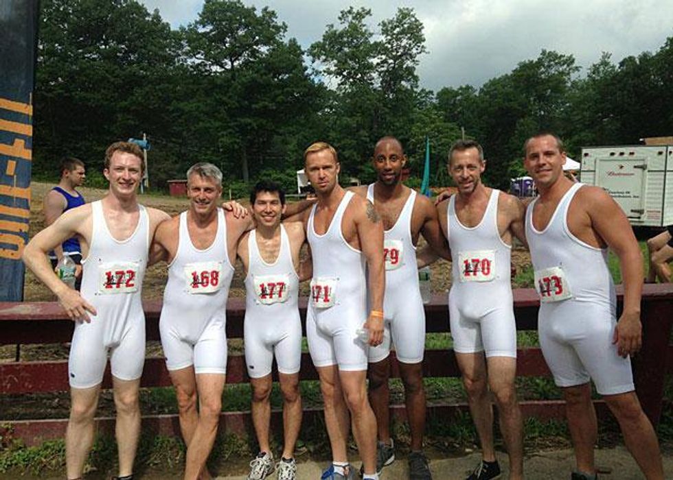 Outfit_whitetanksx633_0