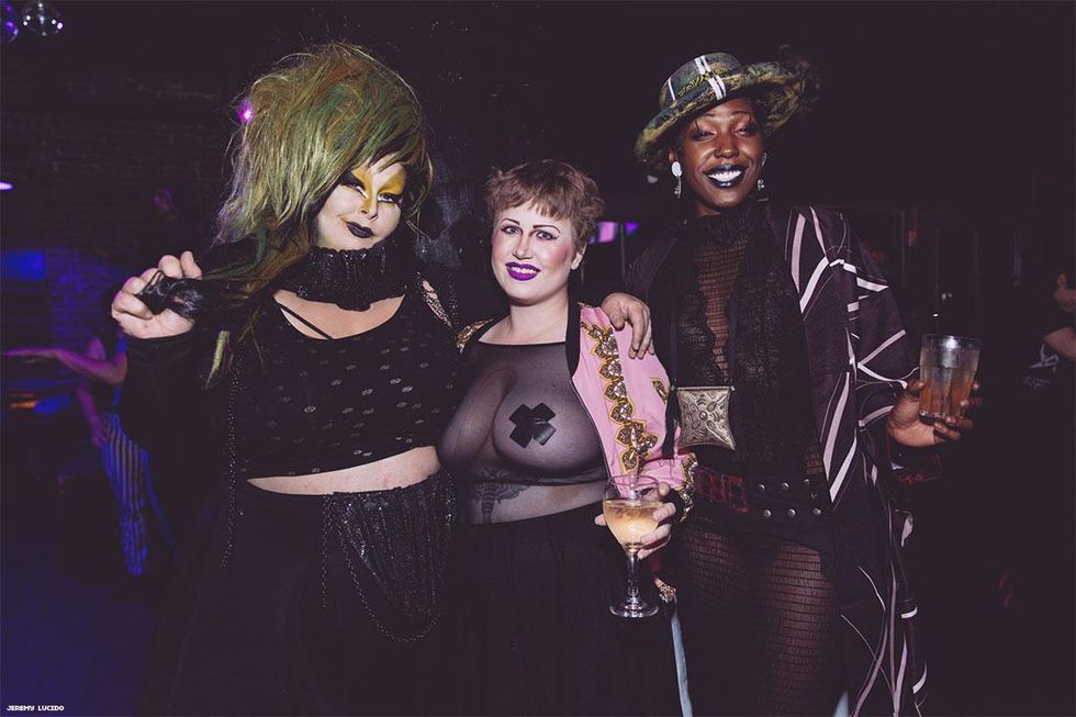 Over 90 Photos to Convince You to Save DTLA's Precinct