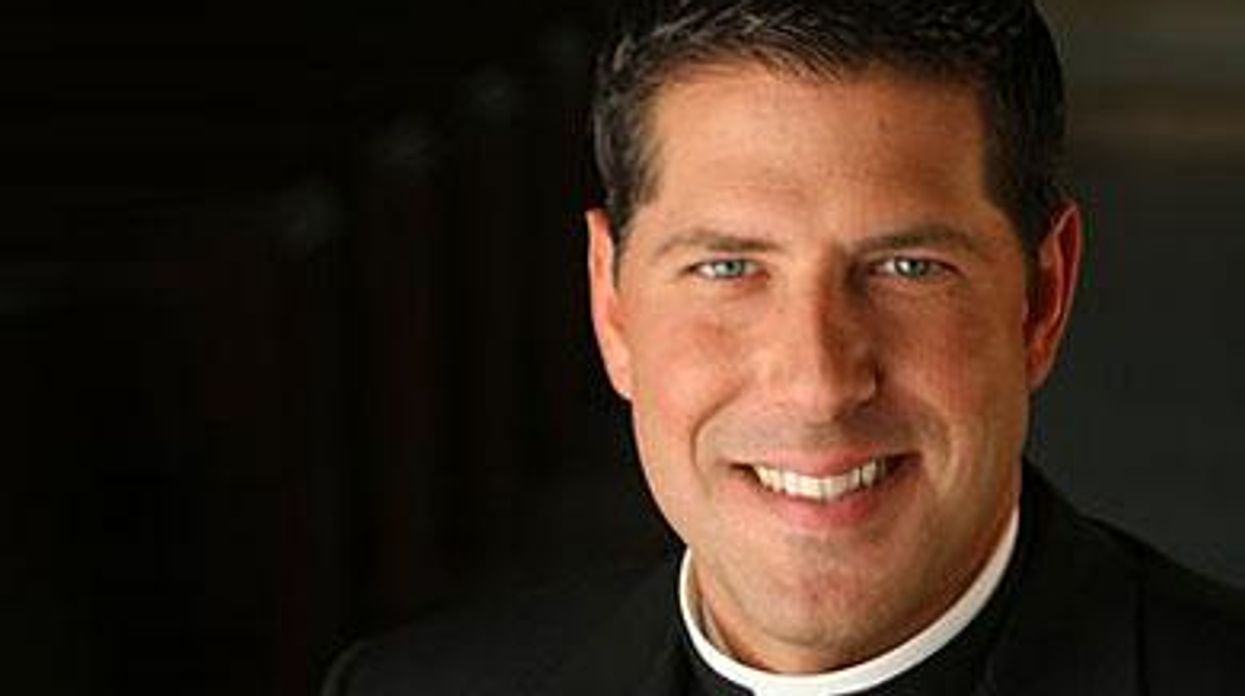 Padre-alberto-cutiex390_0