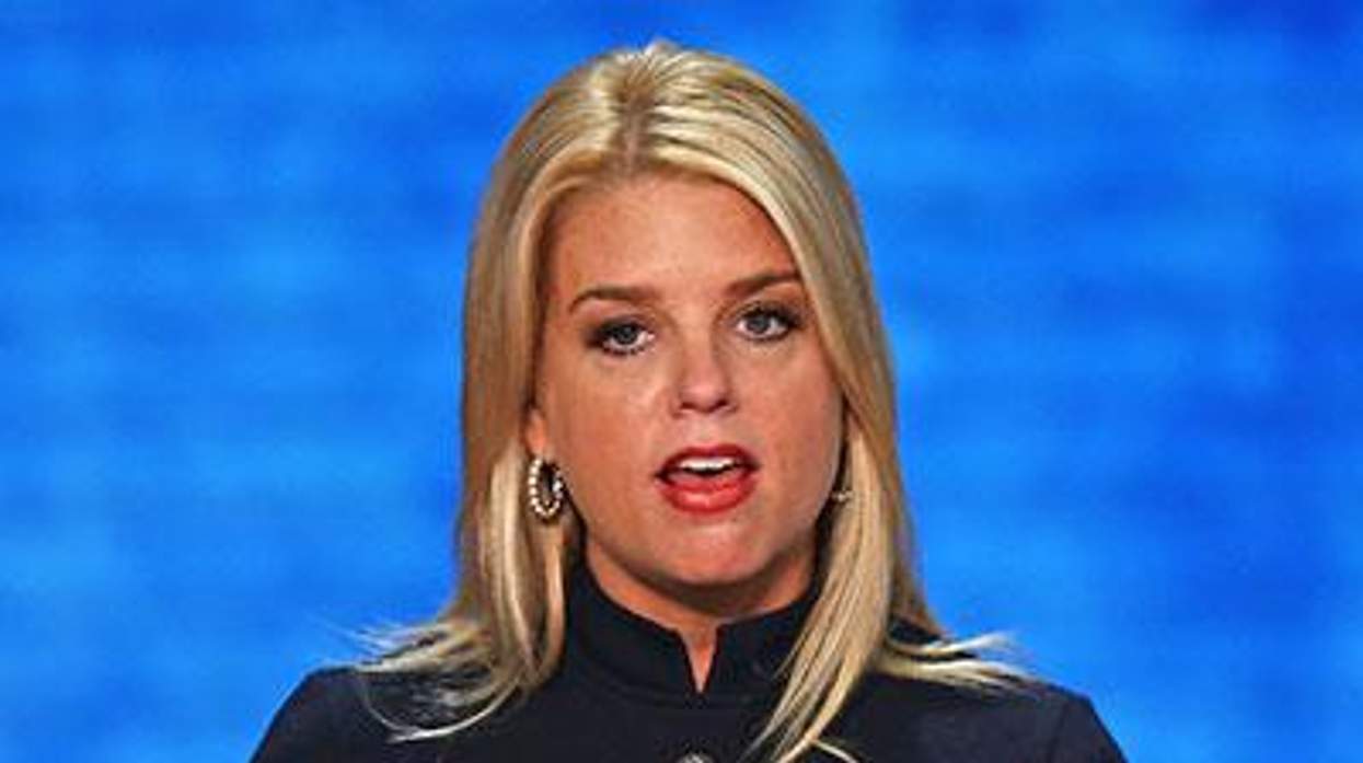 Pam-bondi-x400_0