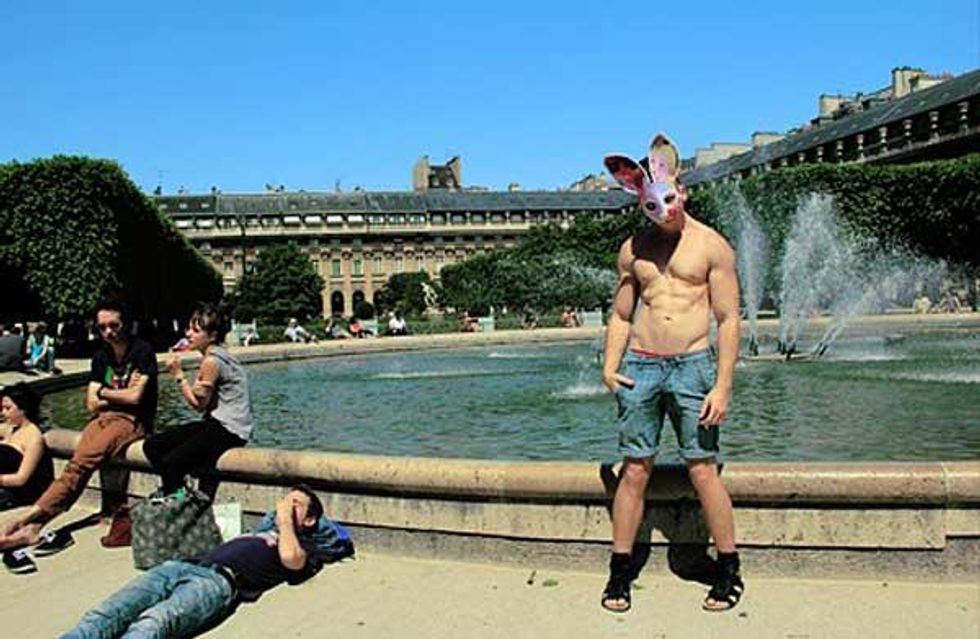 Parice-in-wonderland-editorial-6x600