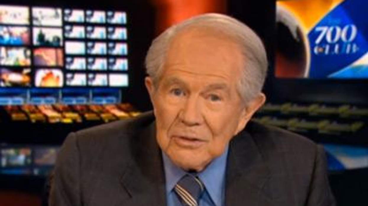 Pat-robertson-x400