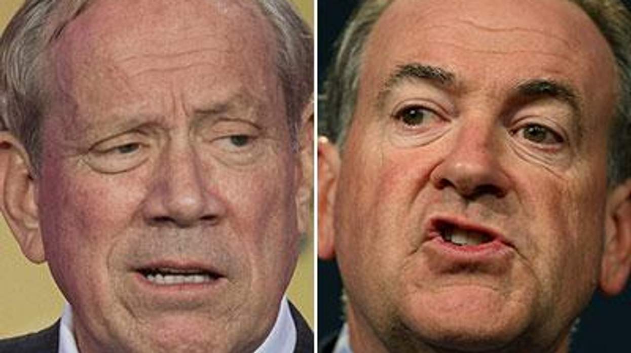 Pataki-and-huckabee-x400