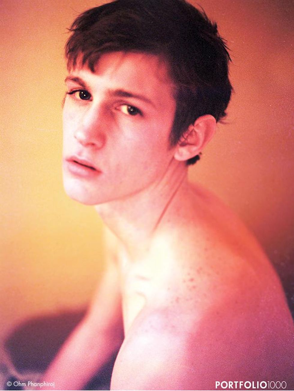 Phanphiroj_thespacebetweenus_11