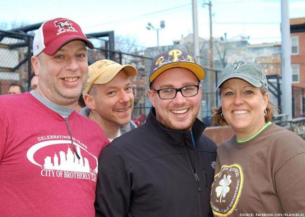 Philadelphia-city-of-brotherly-love-softball-league-2-x633