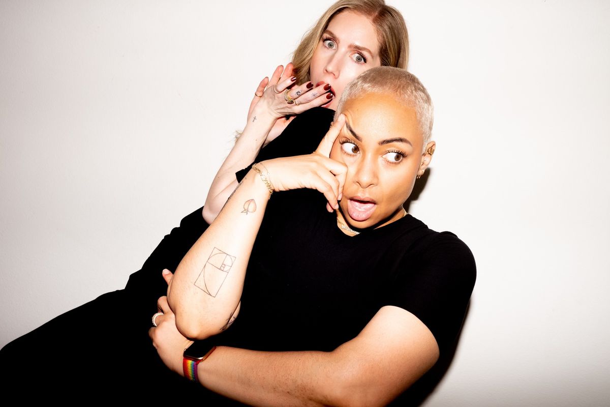 
<p>Talking Pencils with Raven-Symoné and Wife Miranda Maday</p>
