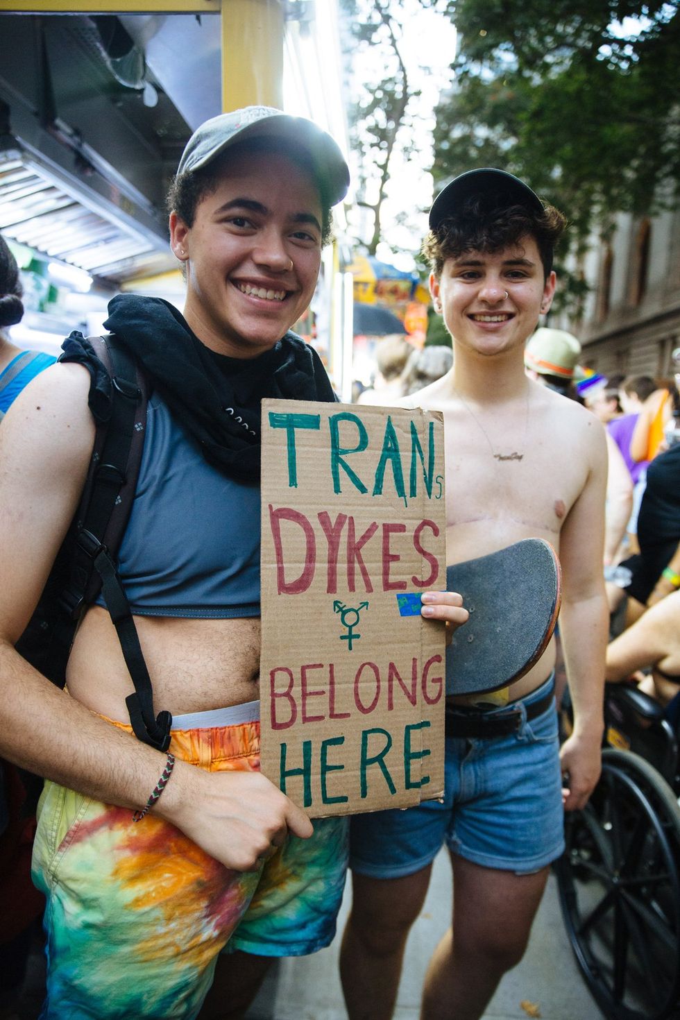 photo gallery Dyke Marches Dykes on Bikes worldwide through history