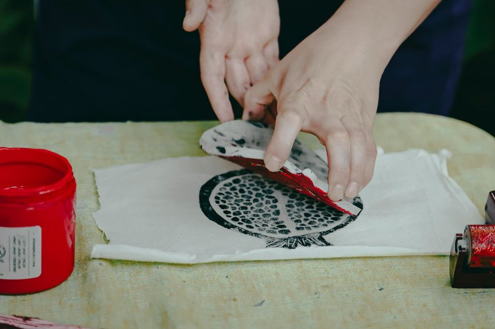 photo gallery Full Moon Drag troupe anti Zionist Jewish queer artists HOT 2 ROT Sukkot Drag Spectacular outside community garden Brooklyn NY