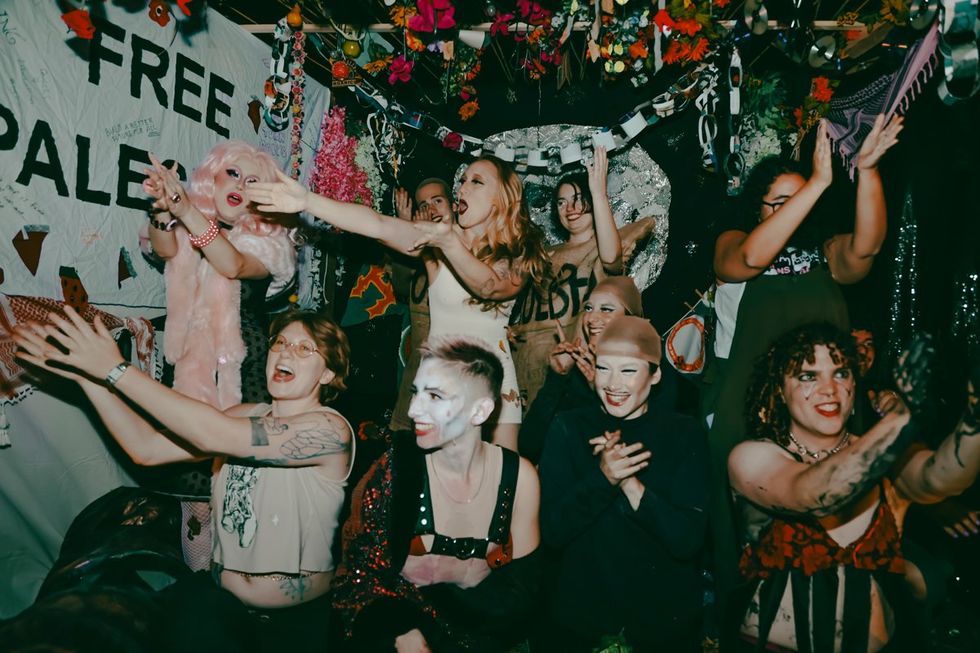 photo gallery Full Moon Drag troupe anti Zionist Jewish queer artists HOT 2 ROT Sukkot Drag Spectacular outside community garden Brooklyn NY