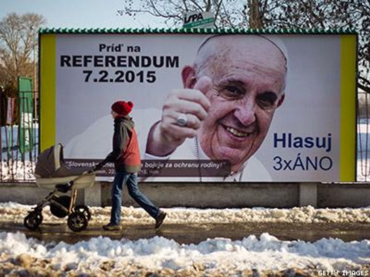 Pope-francis-slovakia-billboard-x400