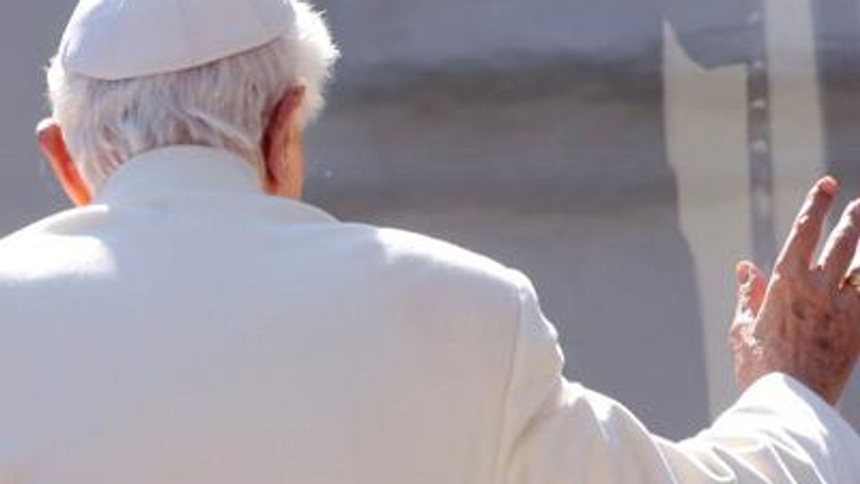 Popegoodbyex400_advocate_0