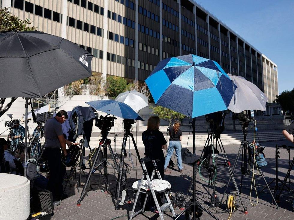 press outside los angeles federal courthouse
