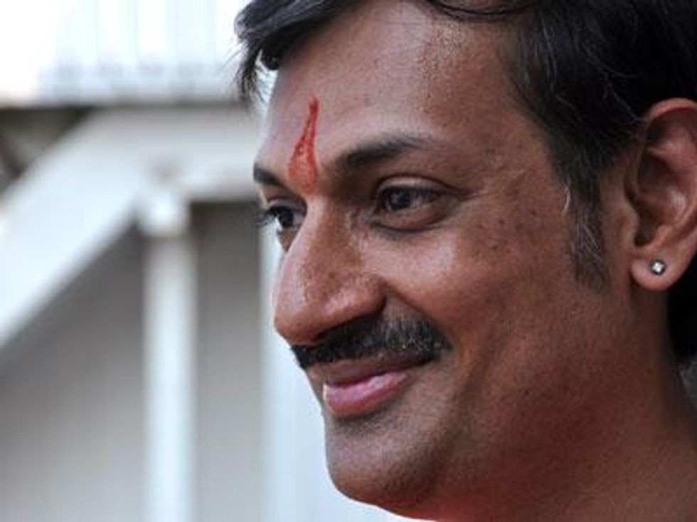 Prince-manvendra-singh-gohil-manvendra-fire-island-x400