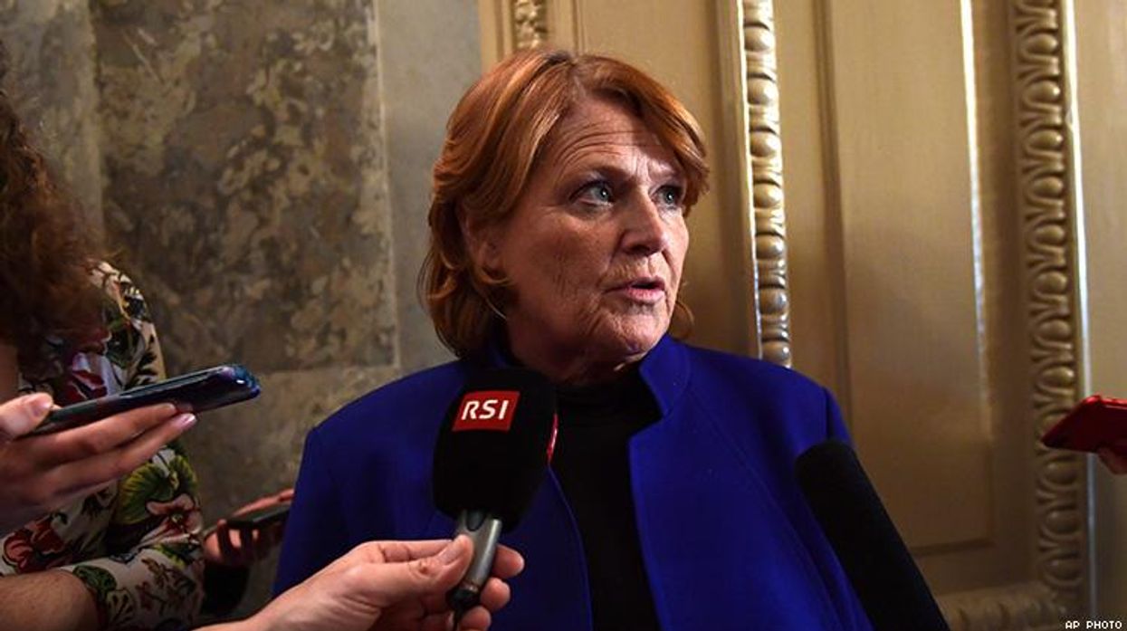 'Profile in Courage': N.D. Dem Heidi Heitkamp Says No to Kavanaugh