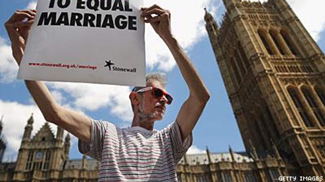 Protest-marriage-houses-of-parliamentx400