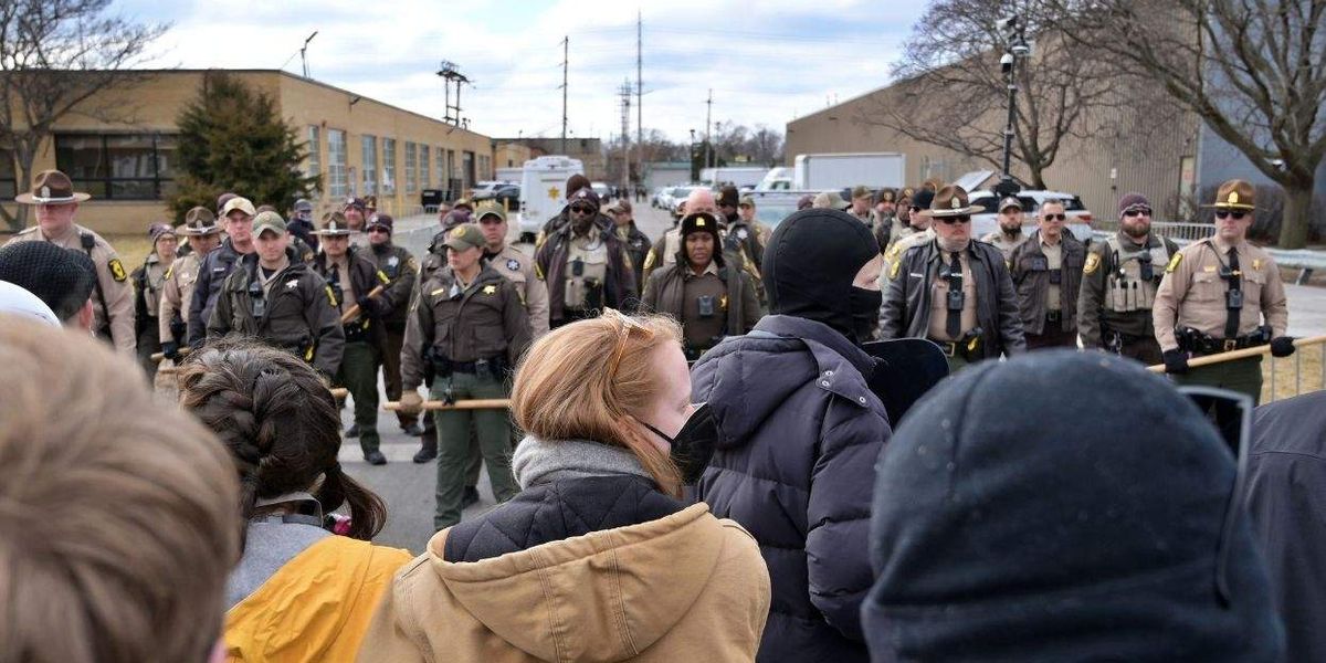 Judge stunned by DOJ conduct in Illinois anti-ICE protest prosecution dismisses 'Broadview Six' charges