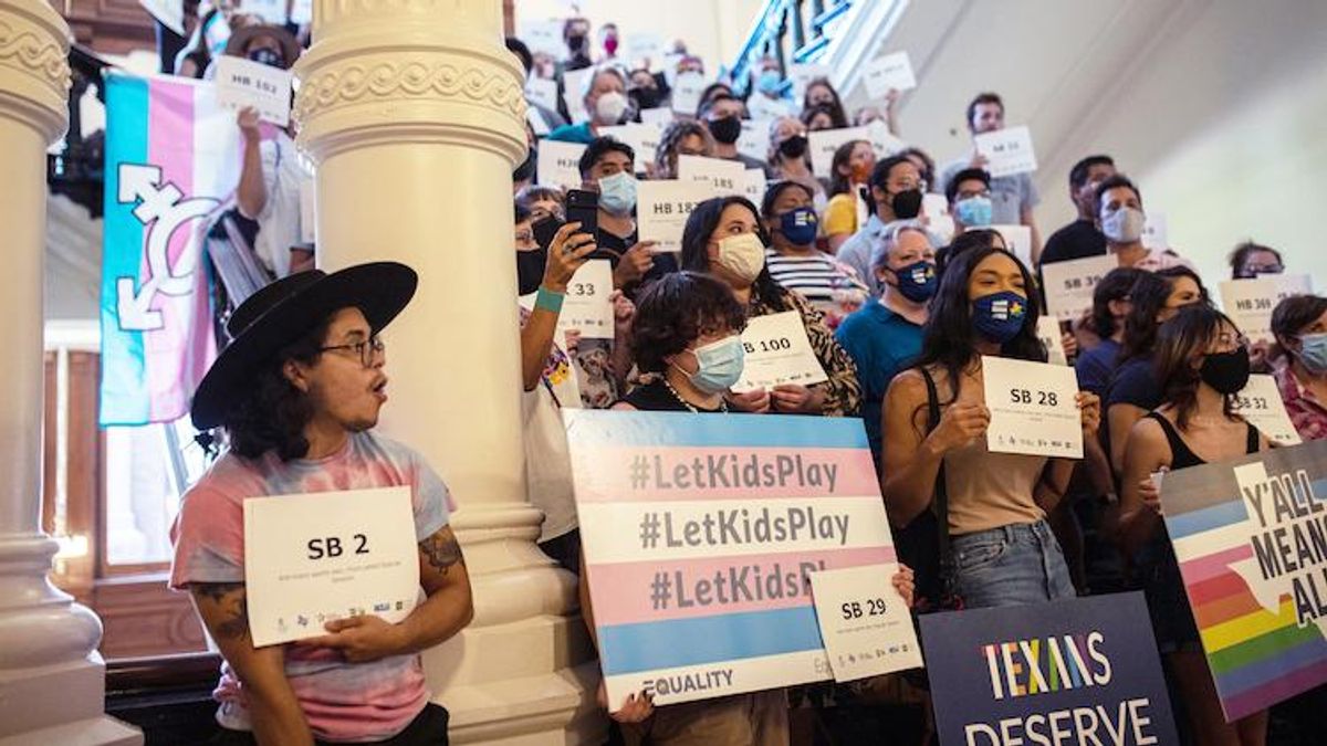 Protestors at Texas capital supporting trans rights