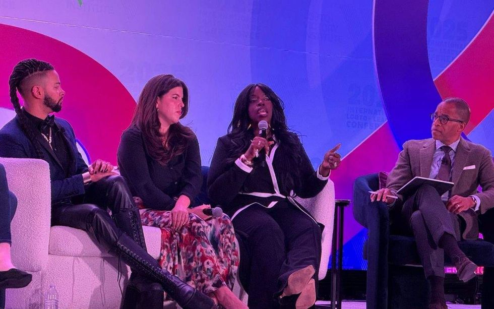 raeshanda lias speaks at viral panel