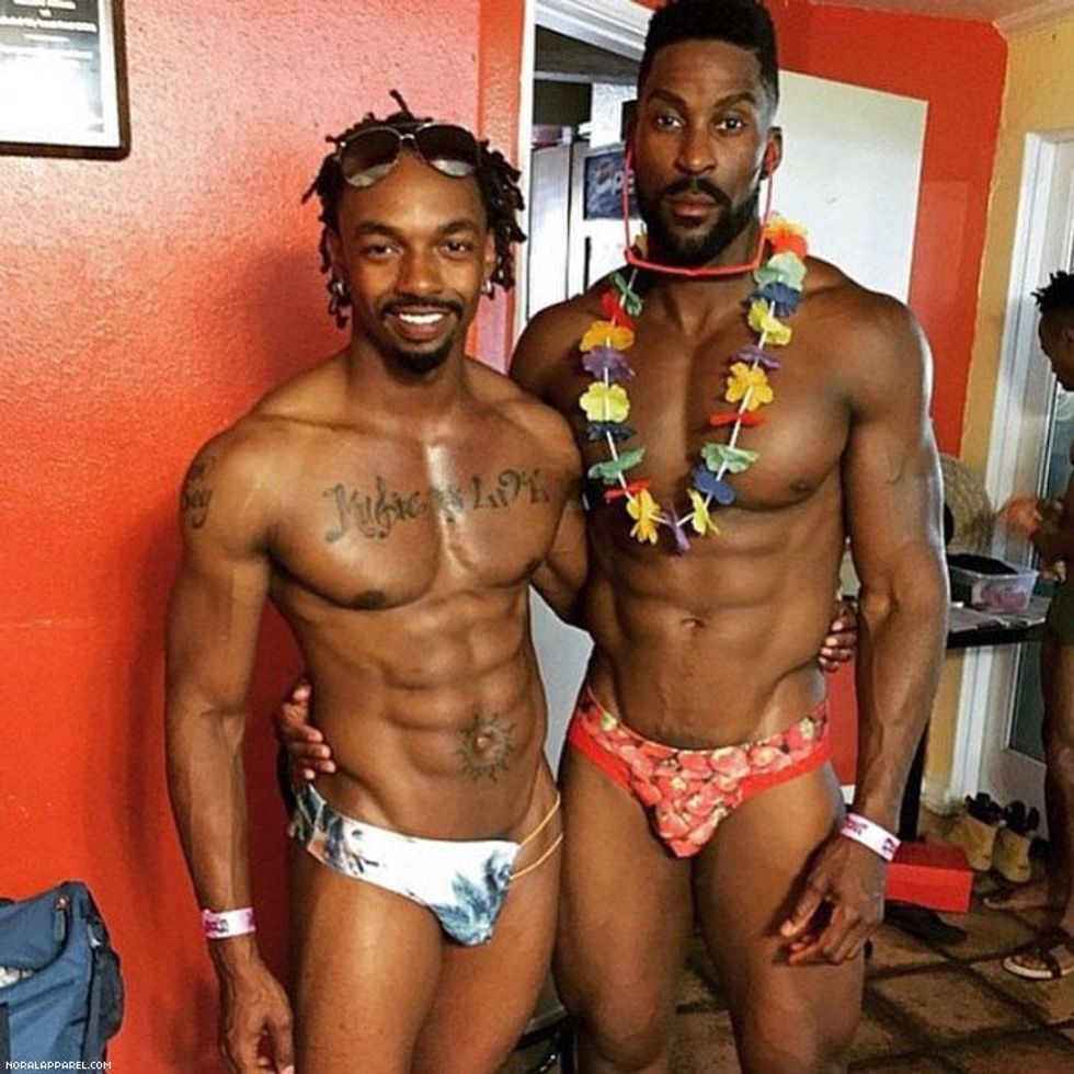 Read about designer LaRon Hickerson and the birth of NoRal Apparel below.