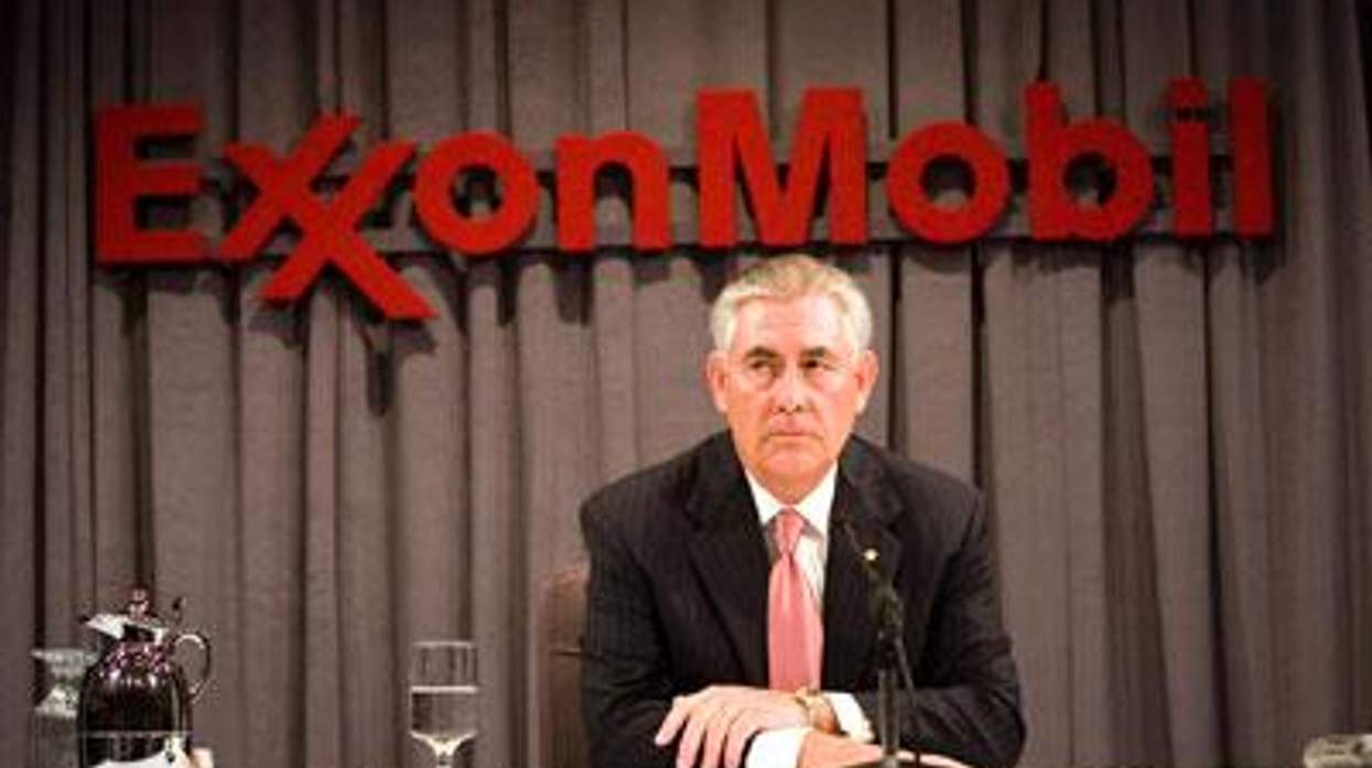 Rex-tillerson-exxon-x400