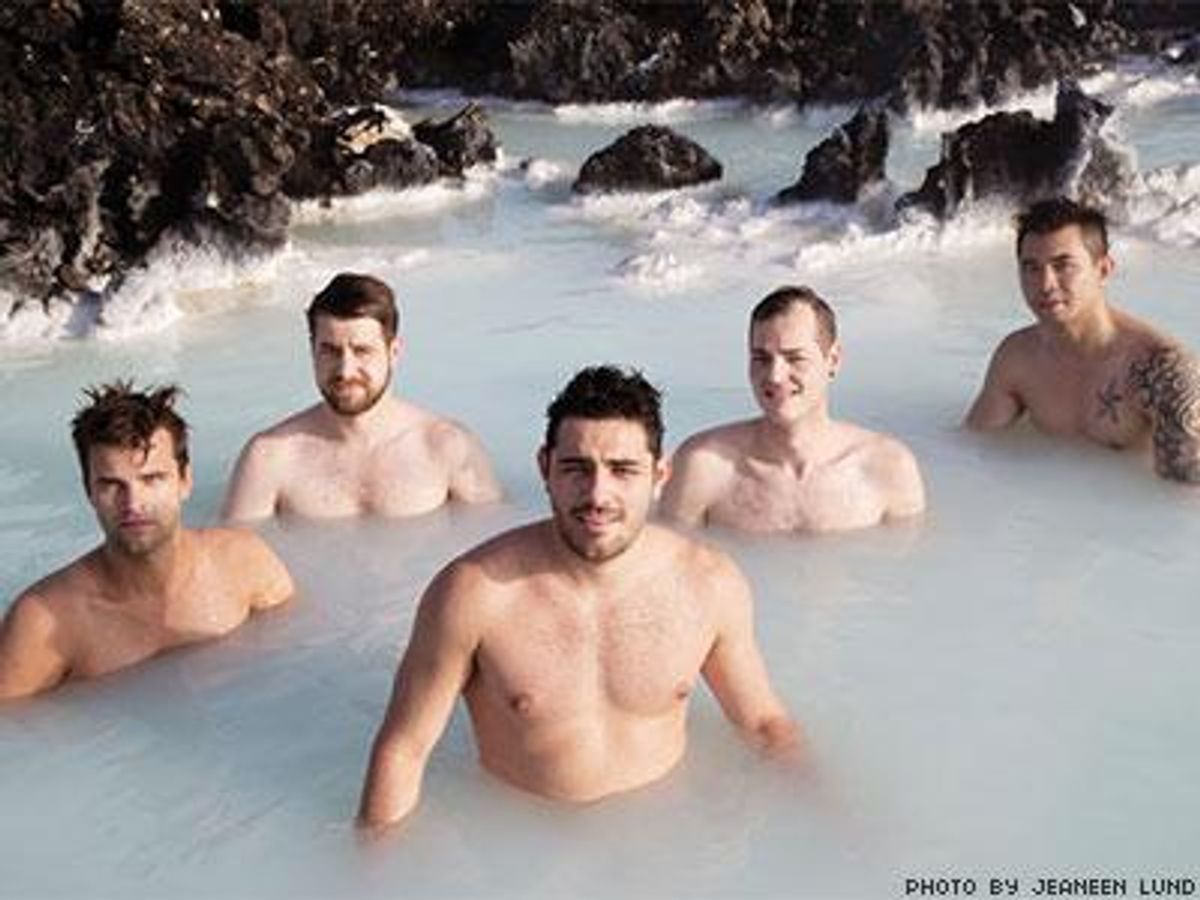 Reykjav%c3%adk-gay-swim-club-x400