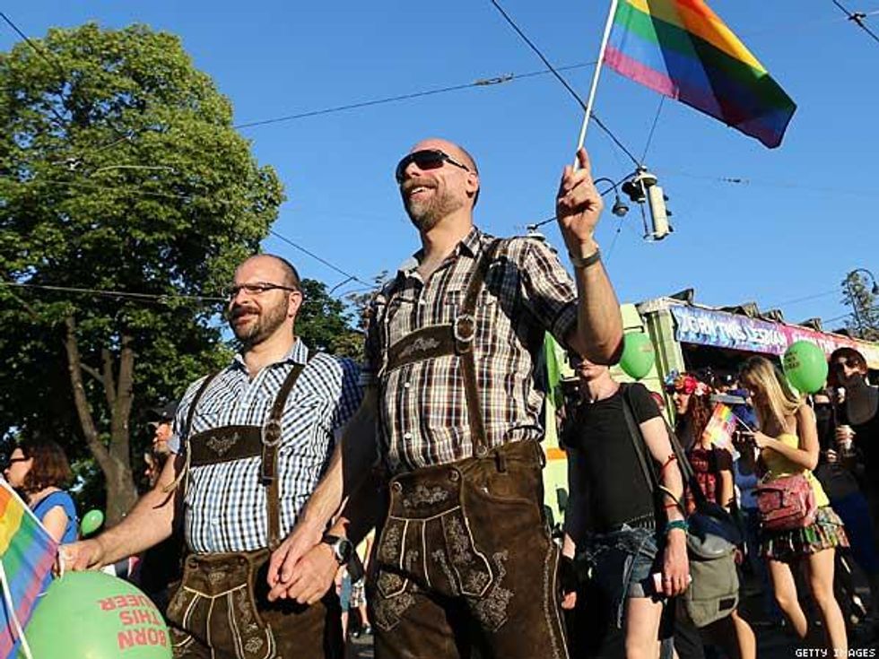 Rianbow_lederhosenx600