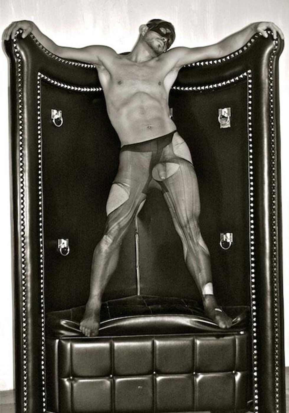 Rick Castro, "Asiento Del Esquinero, Numero 2", 2015