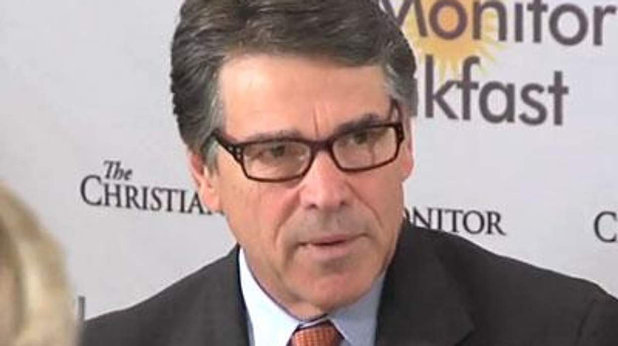 Rick-perry-stepped-right-in-it-x400
