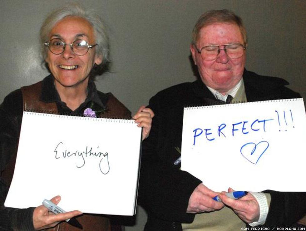 Roberta-and-mary-signsx633_0