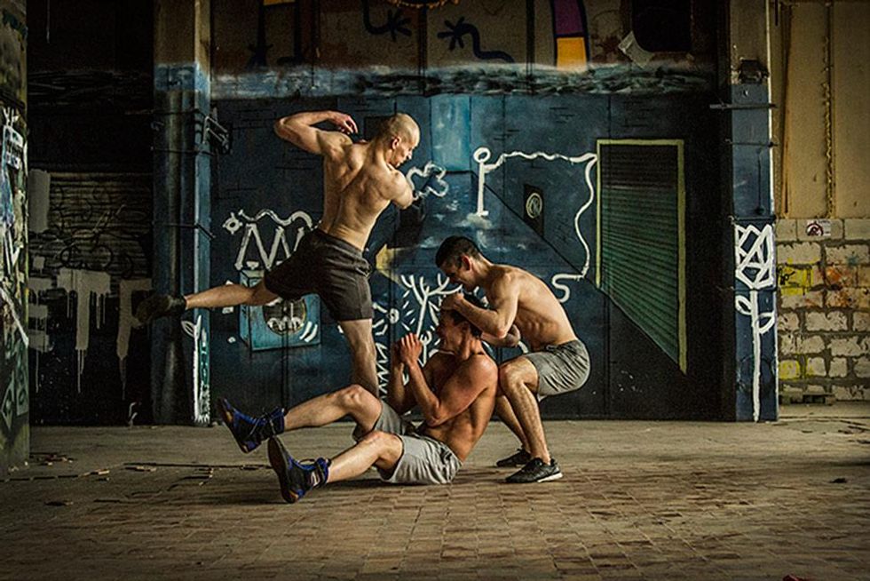 Russian-fight-club-by-alex-yocu-29