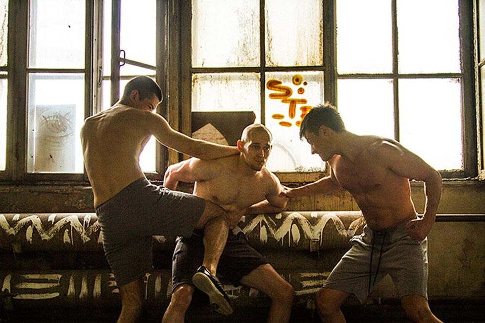 Russian-fight-club-by-alex-yocu-41